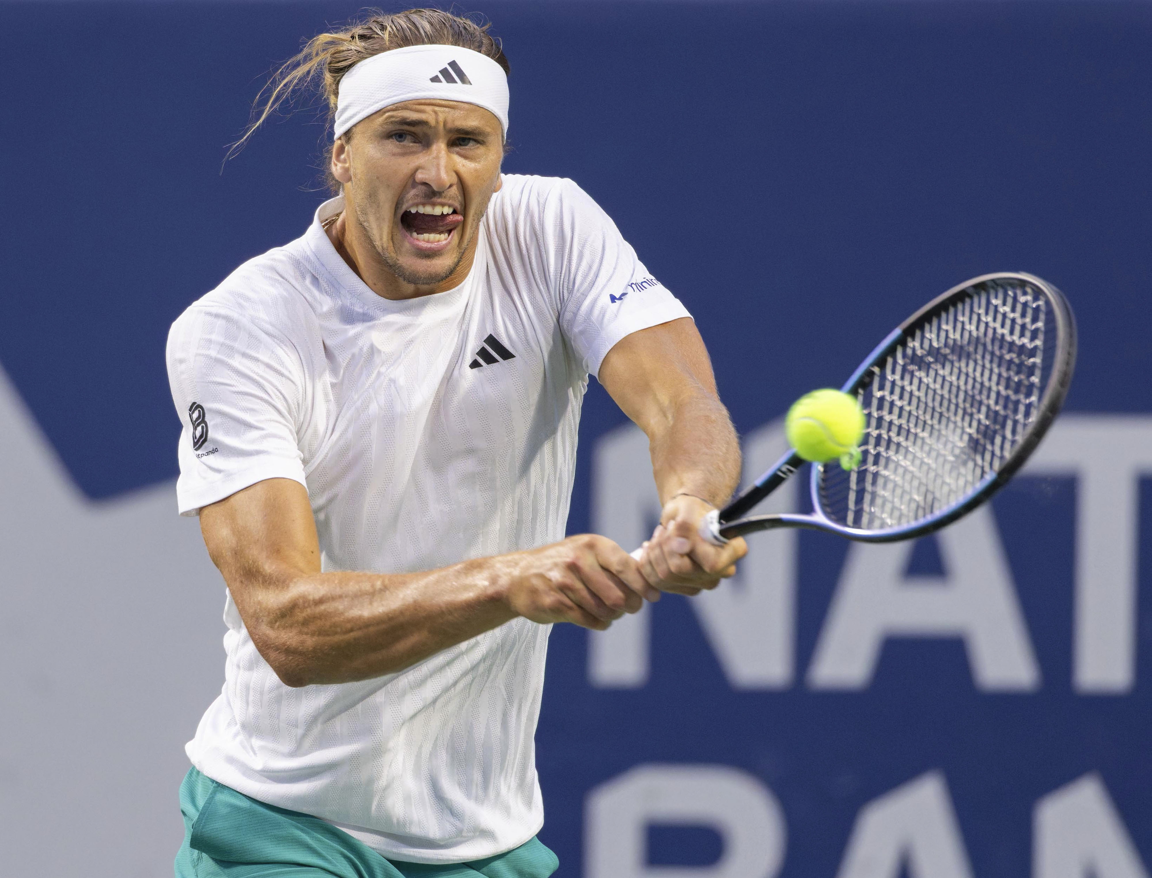 西班牙网球队强势日本网球队,兹维列夫关键制胜 西班牙网球队强势日本网球队,兹维列夫关键制胜