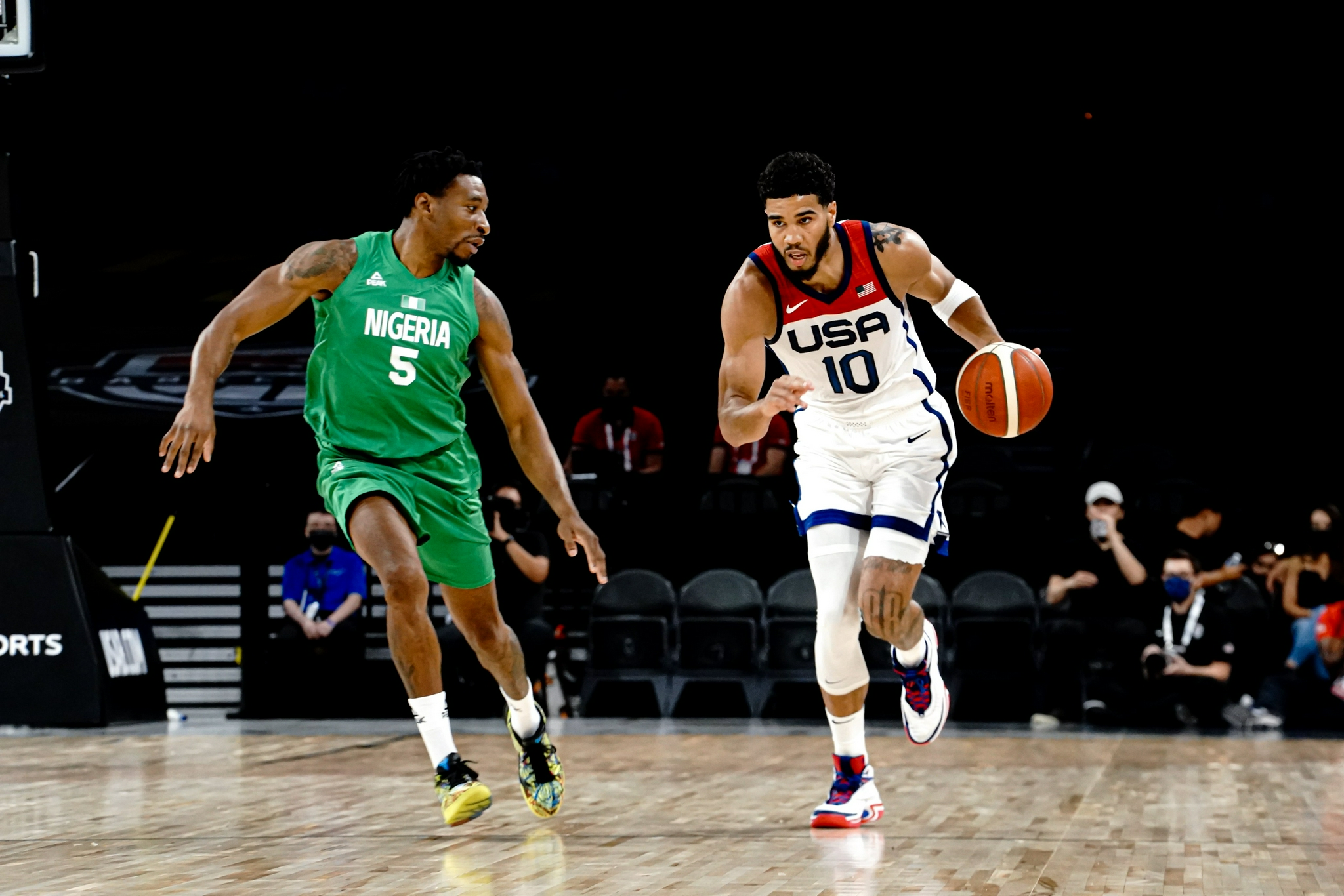 尼日利亚男篮完胜美国男篮，杰伦·布朗关键制胜的简单介绍