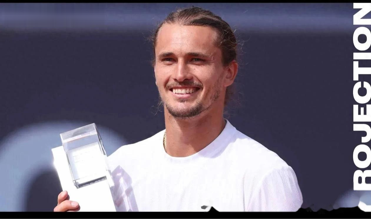 关于世界网球队爆冷英国网球队，兹维列夫完成帽子戏法的信息