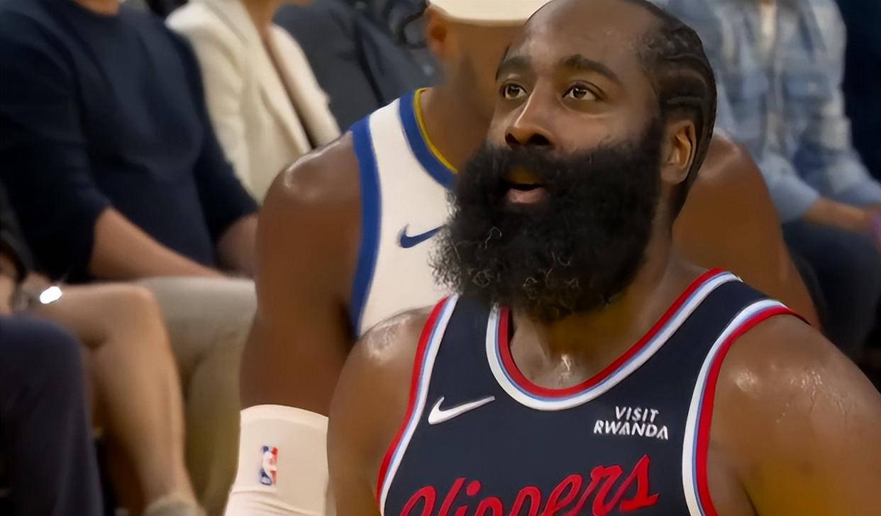 尼克斯逆转新疆队，哈登状态火热