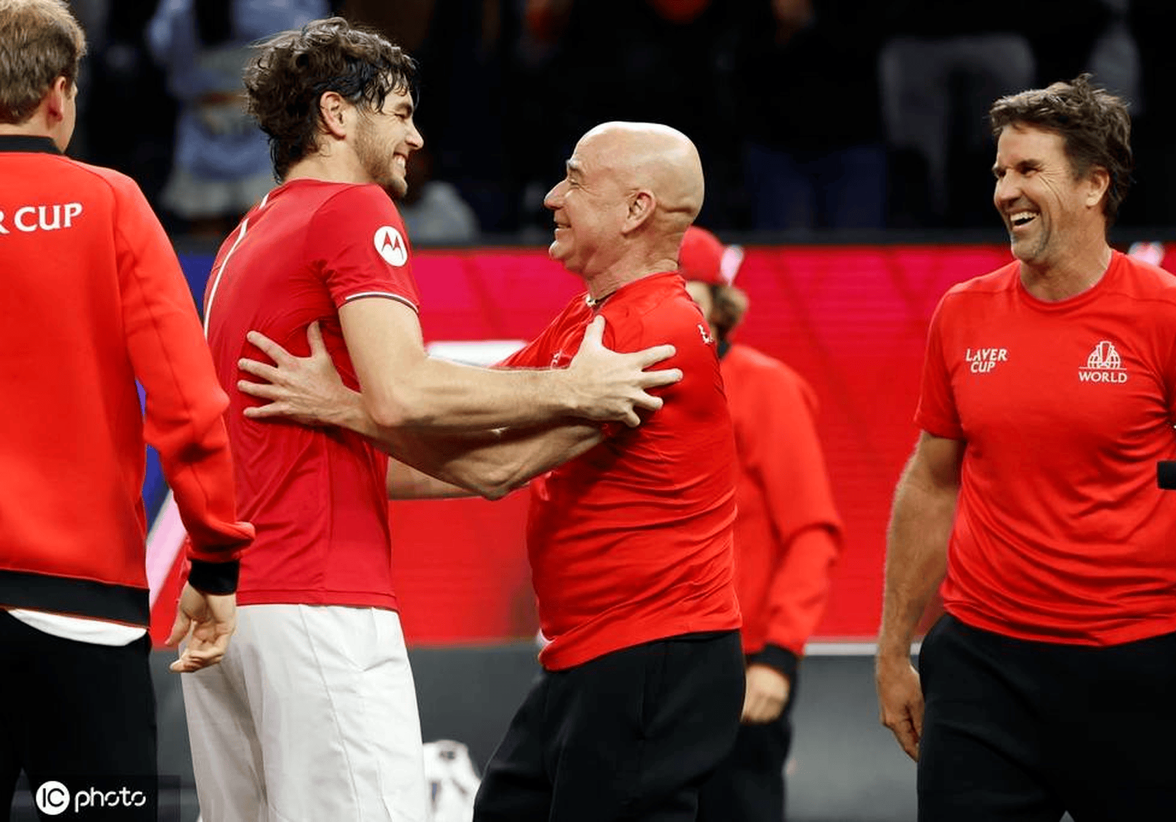 年终总决赛绝杀拉沃尔杯，蒂姆带队取胜