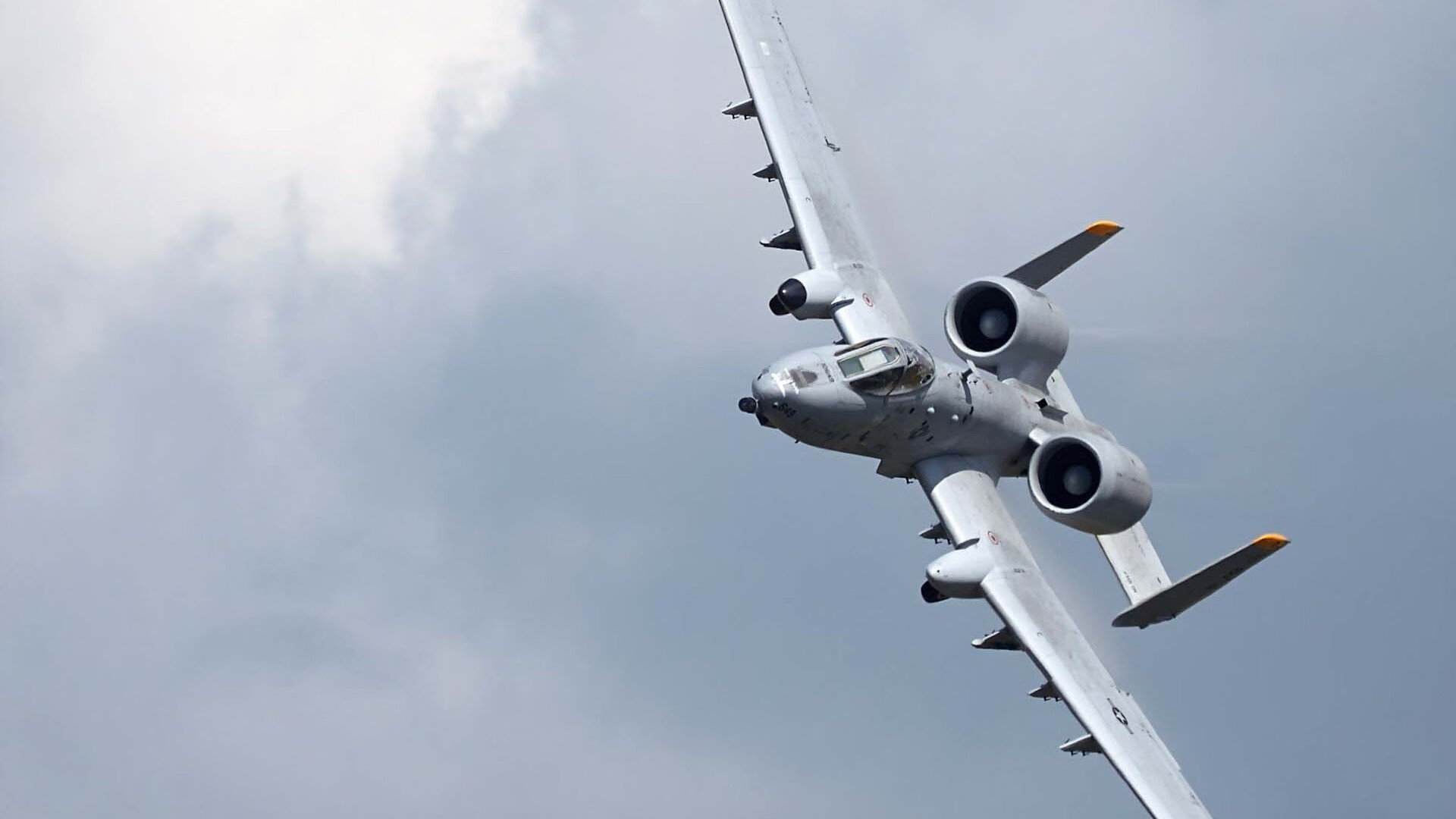 伦纳德跨界高能输出，山西男篮逆袭淘汰76人